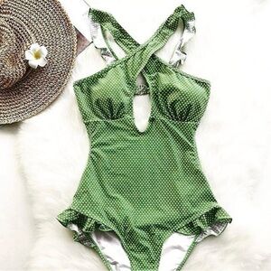 New Cupshe One piece! XL